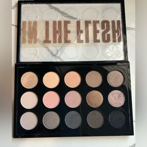Mac eye shadow palette - In The Flesh Eyeshadow